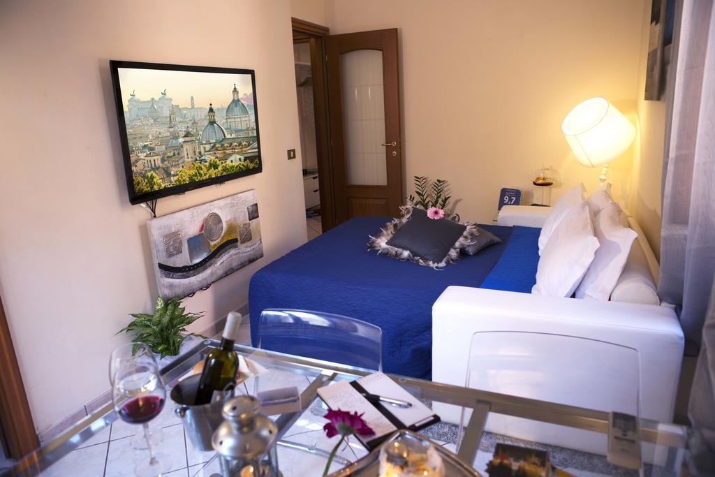 Luxury Domus Apartment Rome Room photo