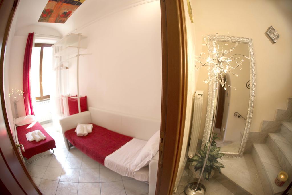 Luxury Domus Apartment Rome Room photo
