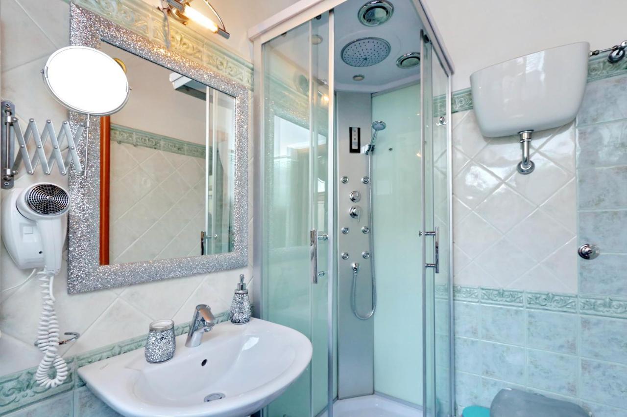 Luxury Domus Apartment Rome Exterior photo